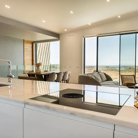 Вилла Aurora Luxury With Infinity Pool *